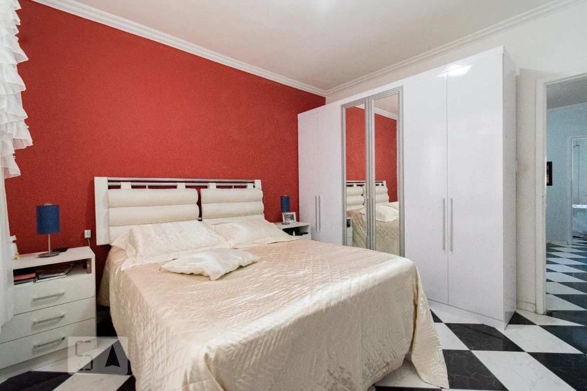 Furnished 4-bedroom house with private garden — photo 38