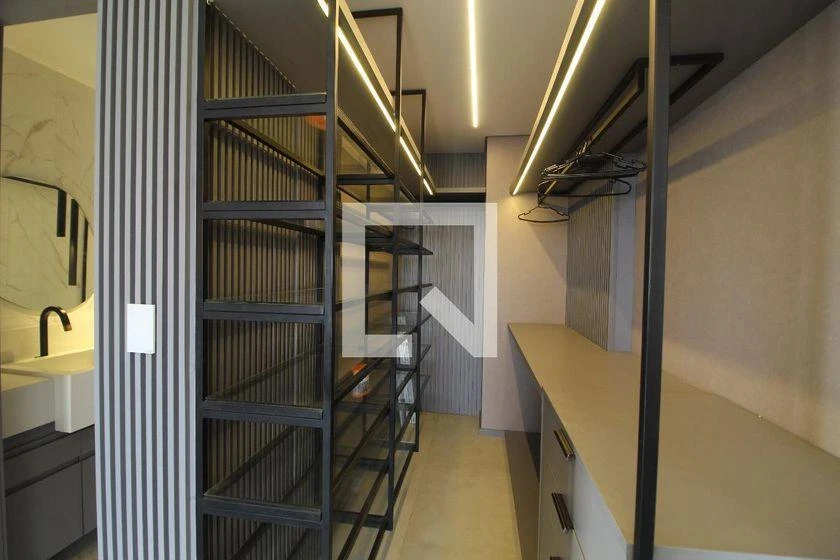 4 quartos e closet: apartamento de 221 m² — photo 20