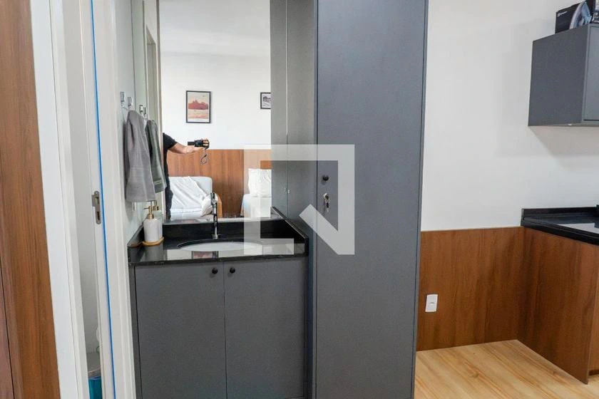 Furnished 1-bedroom apartment with a balcony — photo 8