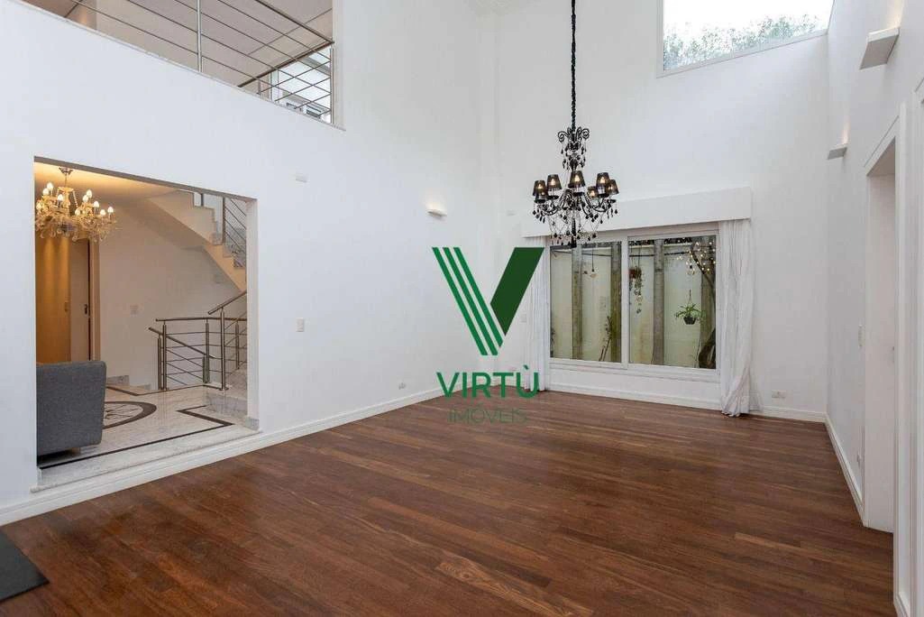 House with 4 bedrooms and a private garden pool — photo 4