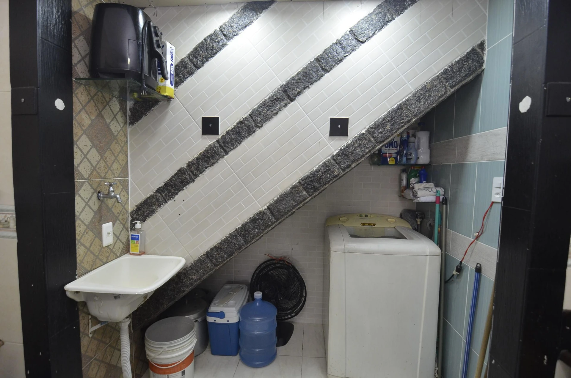 Меблированный дом с 2 спальнями и 1 ванной — photo 24