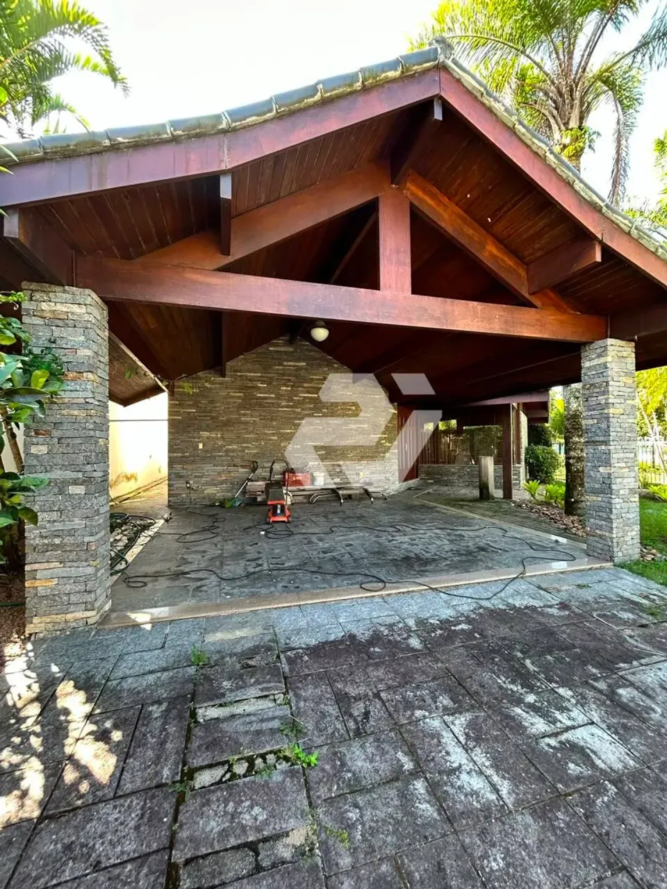 4-bedroom house with 5 bathrooms and 5 parking spots — photo 19