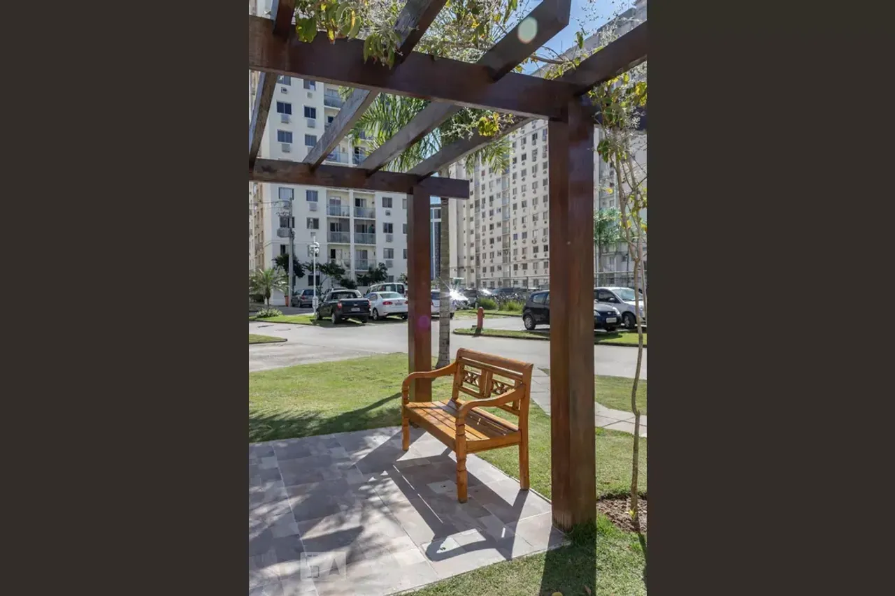 2-bedroom apartment with private garden and parking — photo 19