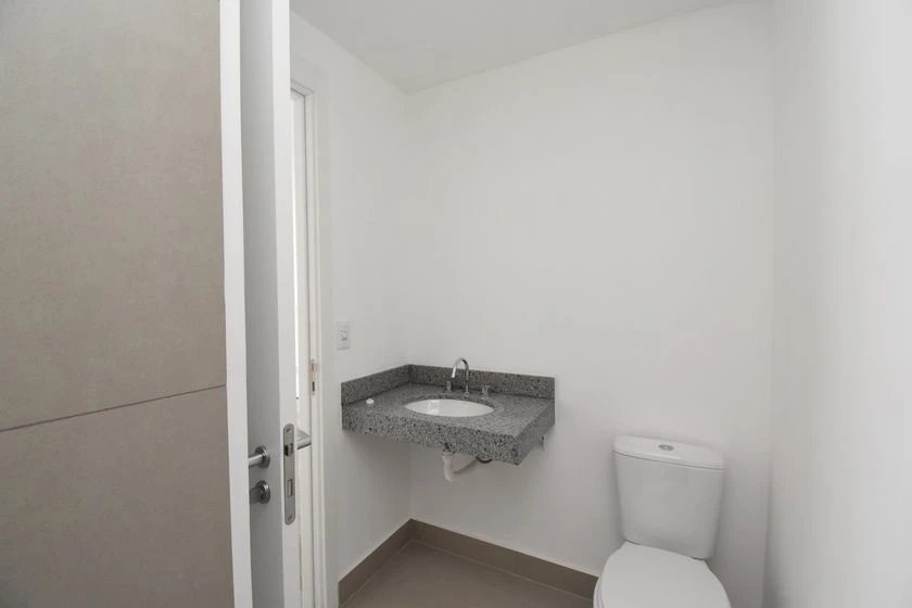 1-bedroom apartment with a private BBQ area — photo 7