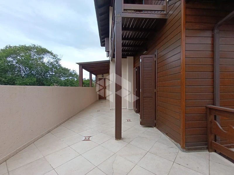 Casa de 3 dormitorios con balcón gourmet en Florianópolis — photo 14