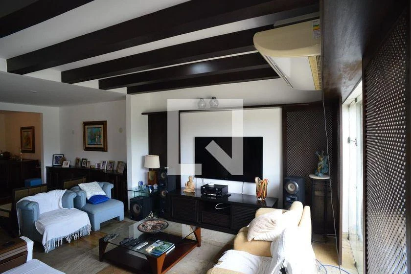 Furnished 350 m² apartment with 3 bedrooms and 2 parking — photo 8