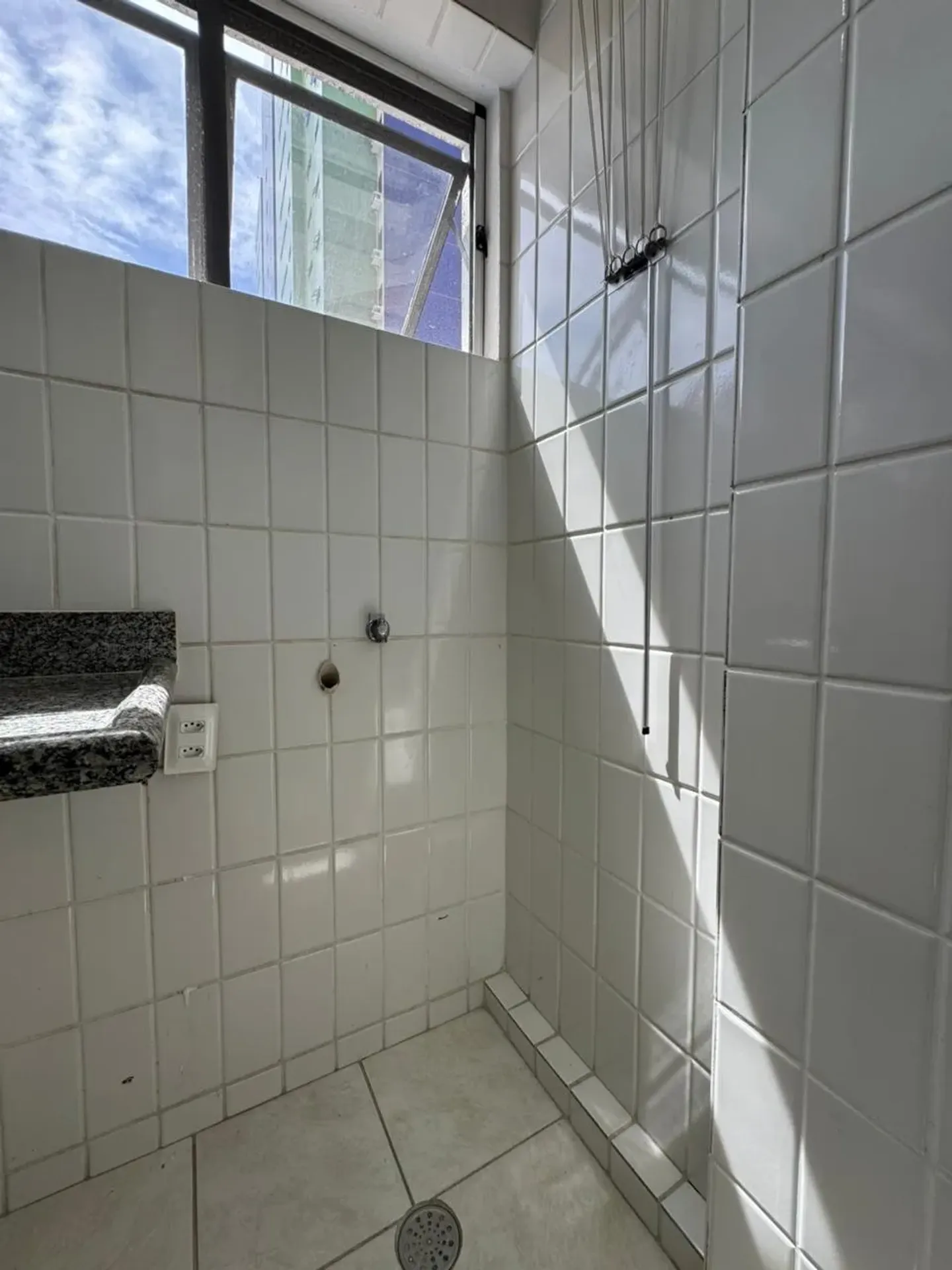 127 m² apartment with a separate kitchen and 3 bedrooms — photo 29