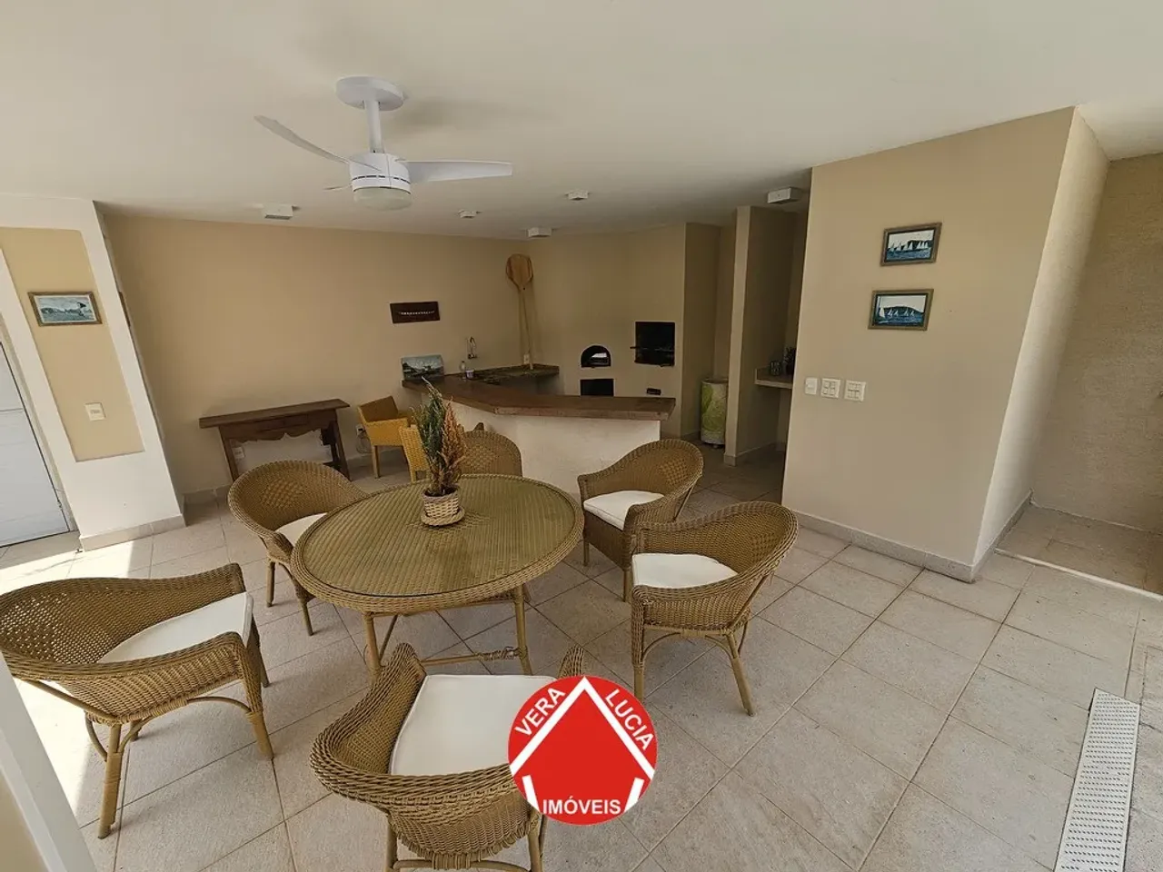 Casa em condomínio com 4 quartos e 5 banheiros — photo 12