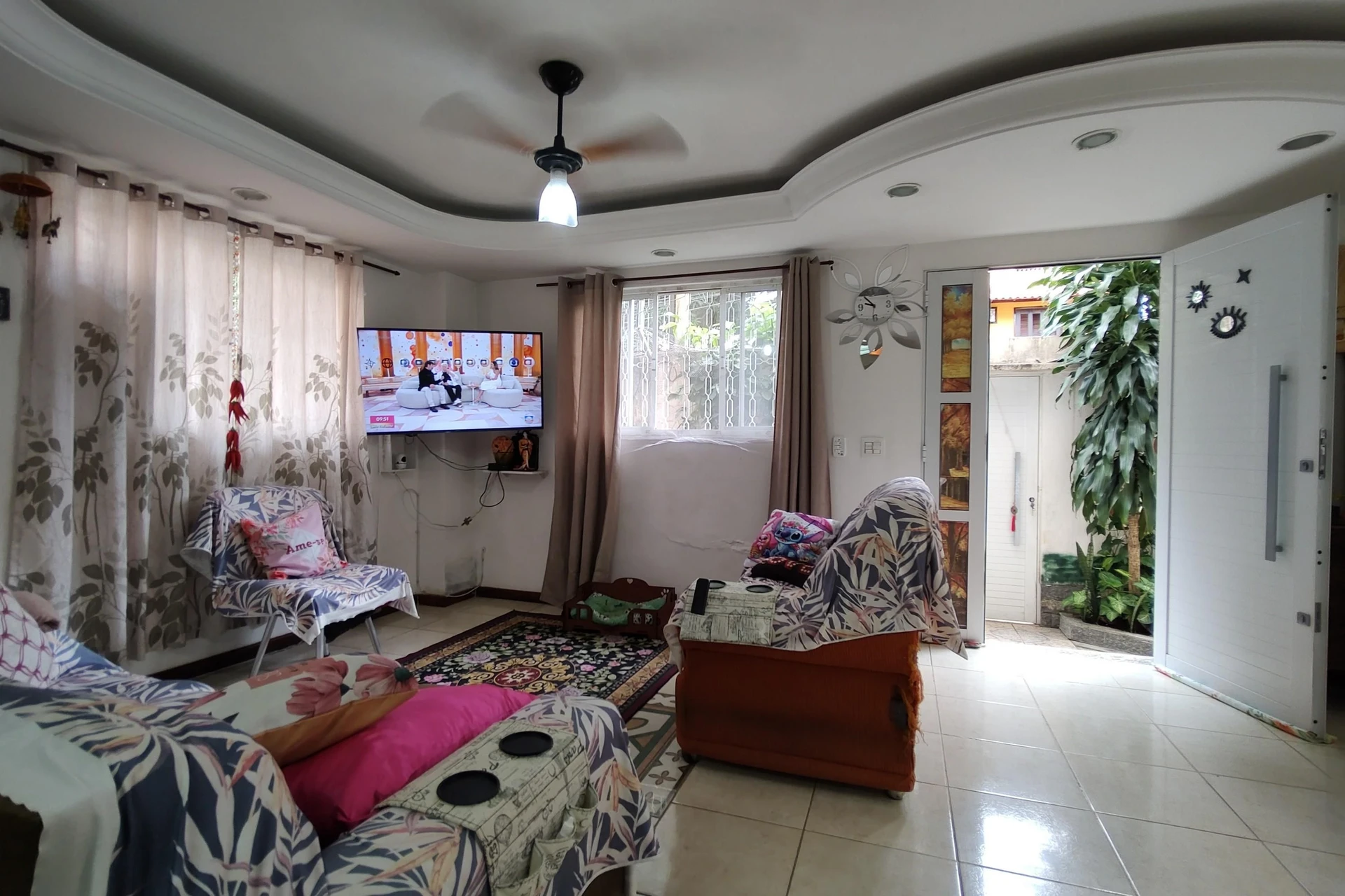 Furnished house with 4 bedrooms and a built-in balcony grill — photo 48
