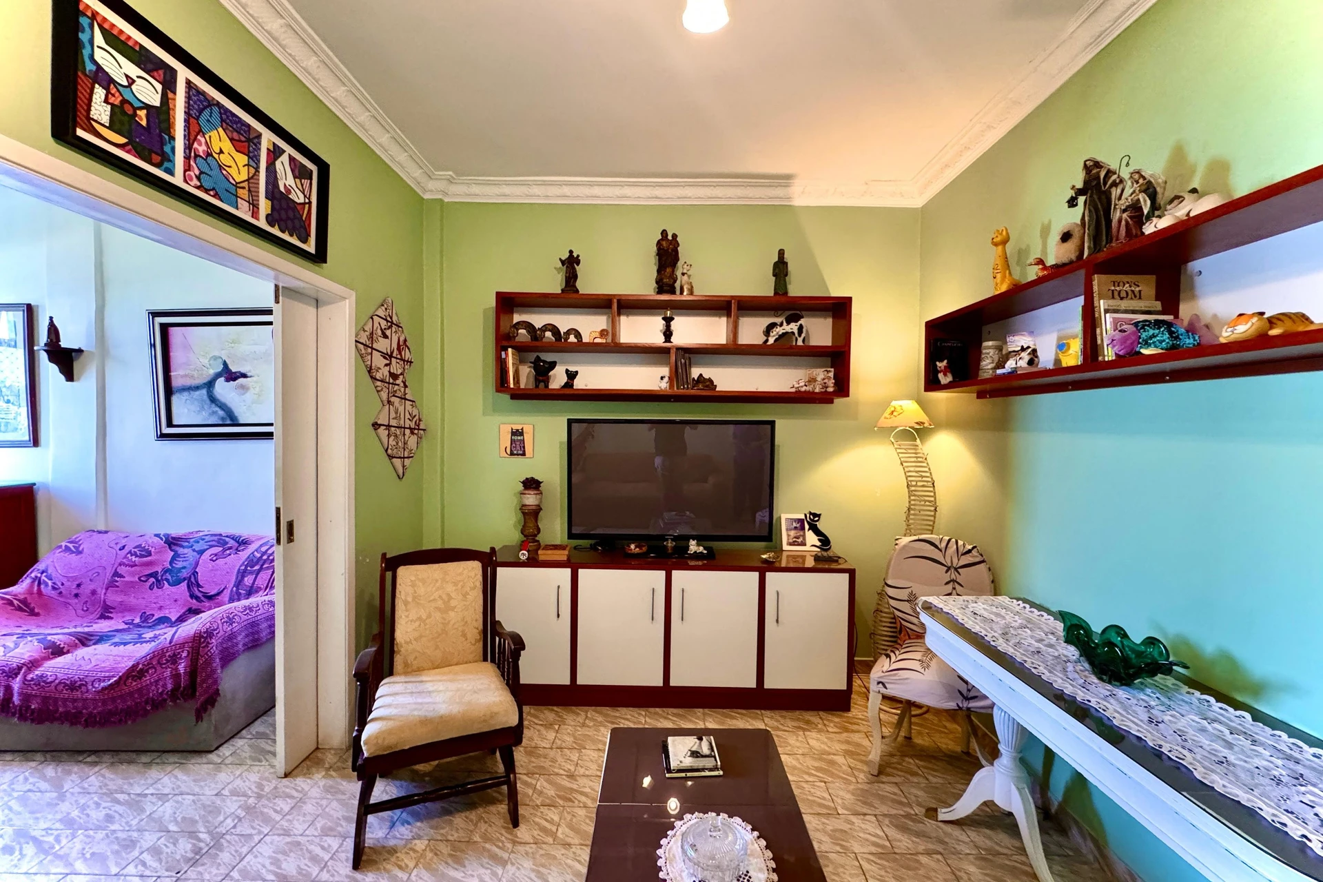 Furnished 3-bedroom apartment with pets allowed — photo 11
