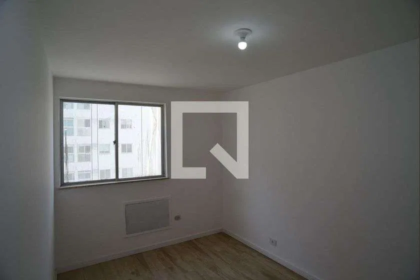 Apartment, 83 m², with wood or laminate floors — photo 22