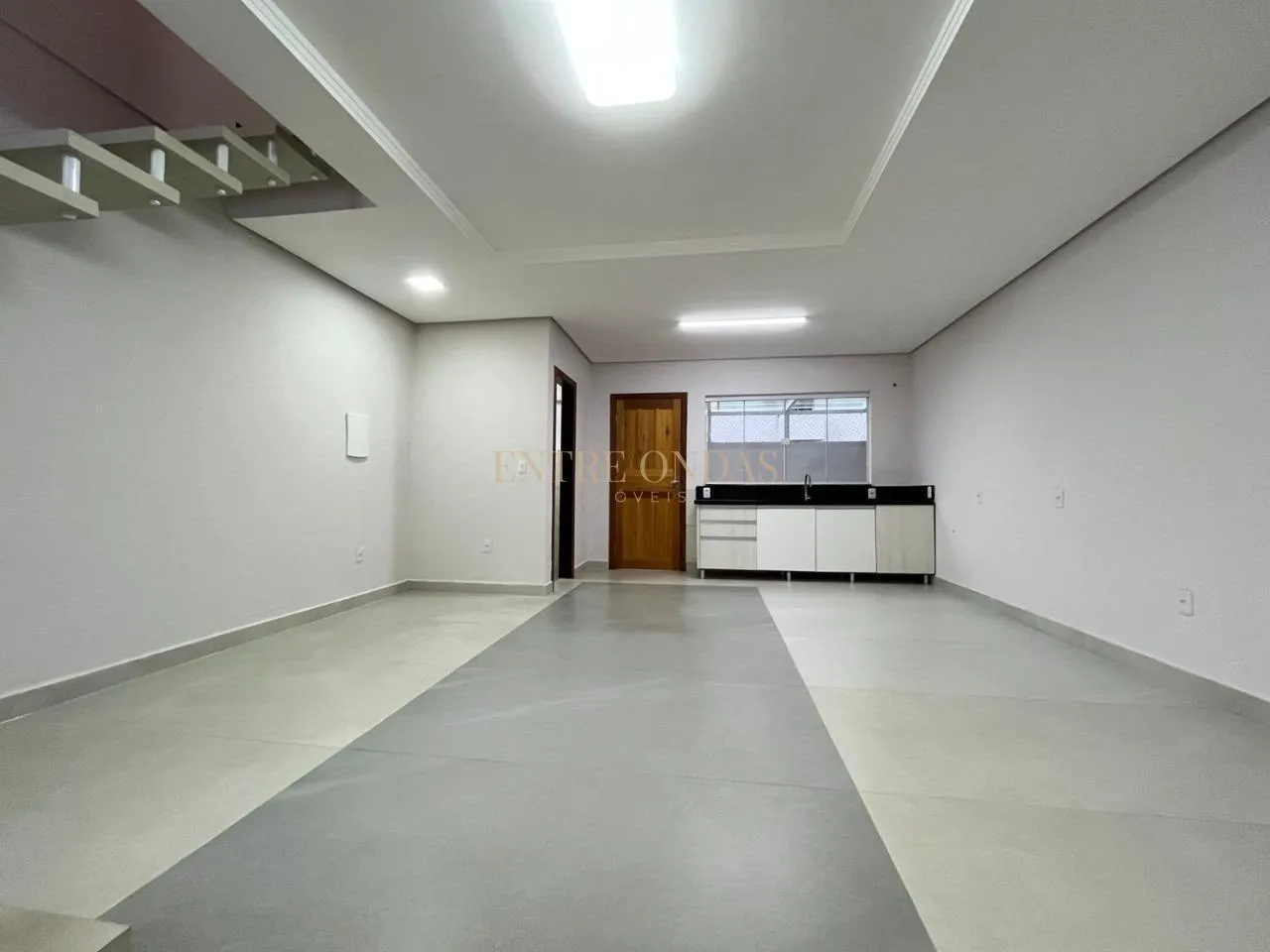 2-bedroom house with a garden in Florianópolis — photo 12