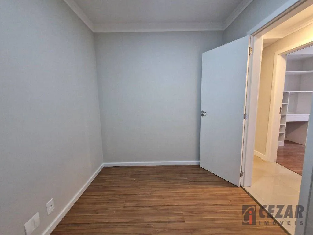 3-bedroom apartment with 72 m², 1 parking space — photo 21