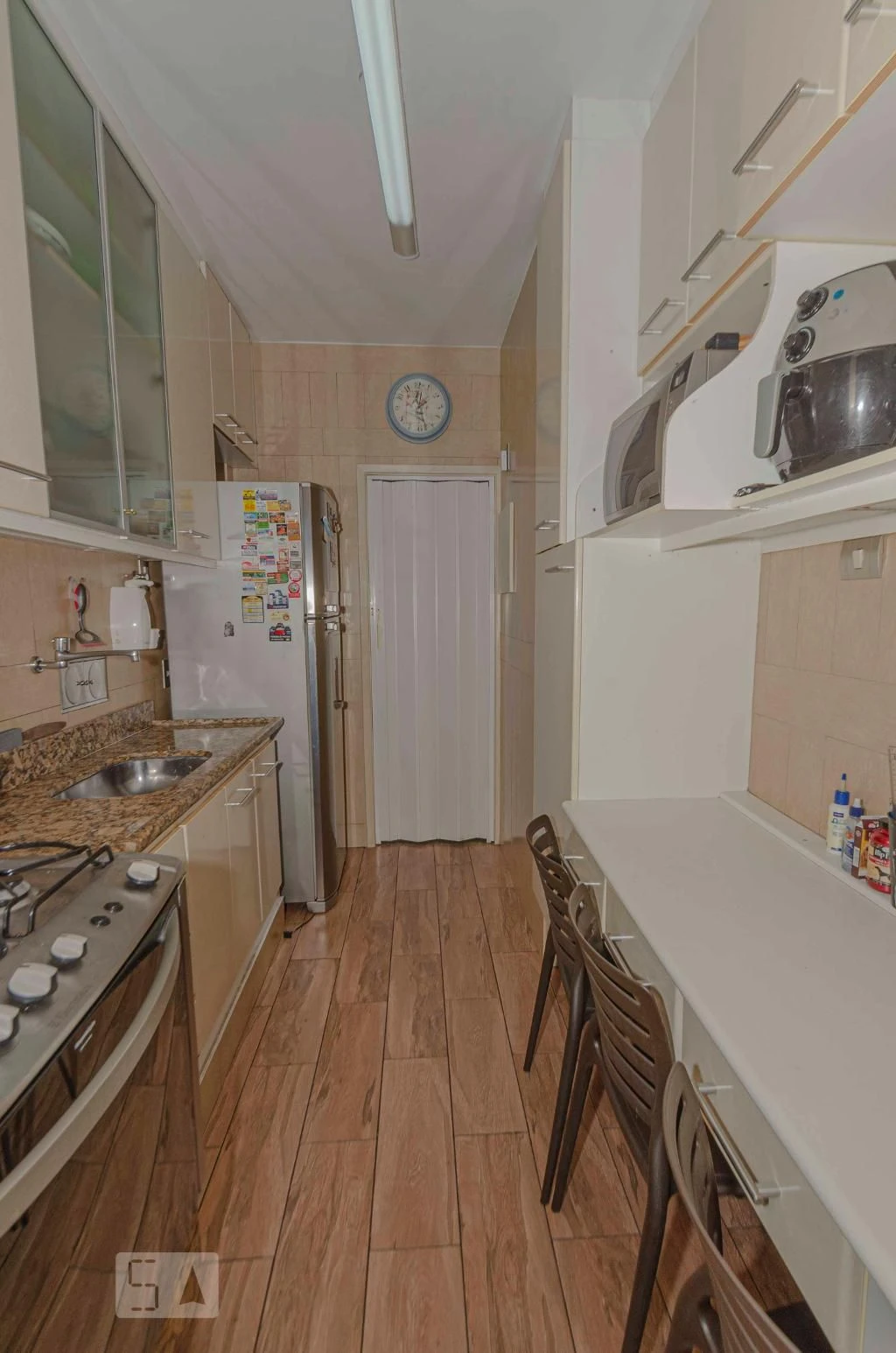 Меблированная квартира с 2 спальнями и стеклянным балконом — photo 20