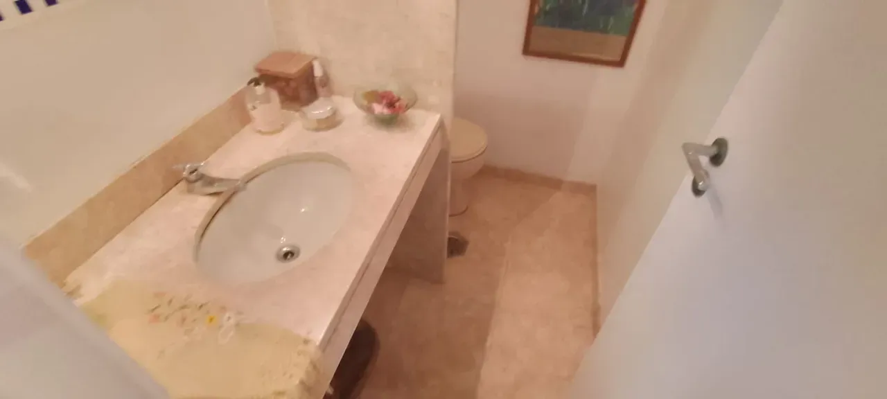 Apartamento mobiliado, 240 m², com janelas do piso ao teto — photo 42