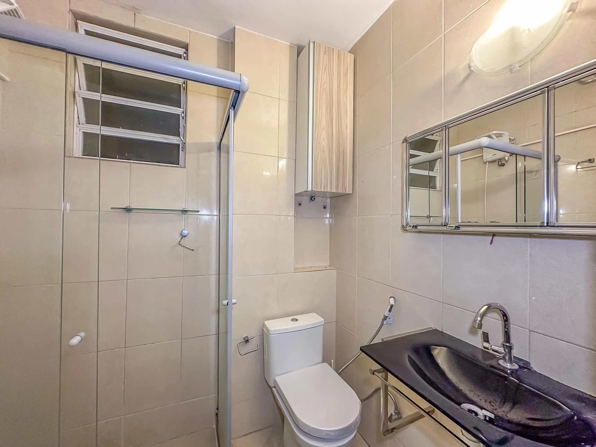 Apartamento de 1 dormitorio con cocina abierta al salón — photo 10