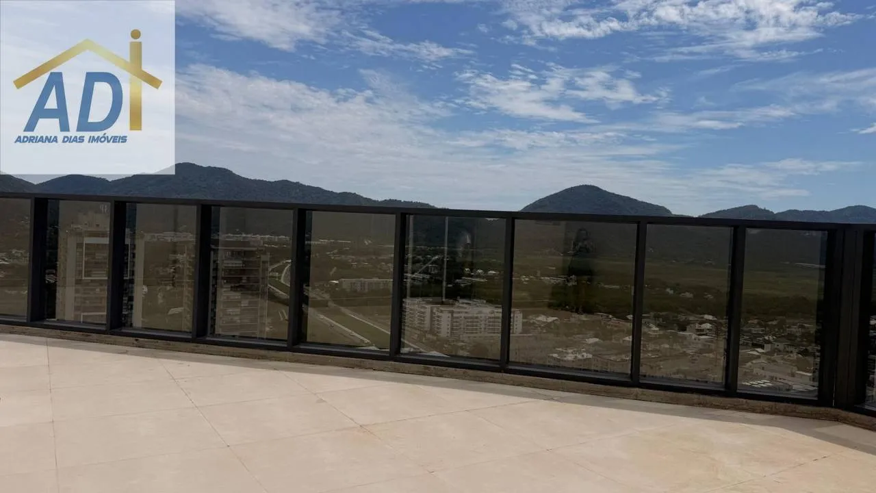 Furnished duplex penthouse with 2 bedrooms and 172 m² — photo 49