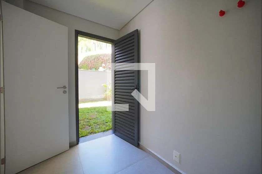 House for rent with 3 en-suite bedrooms and 4 baths — photo 10