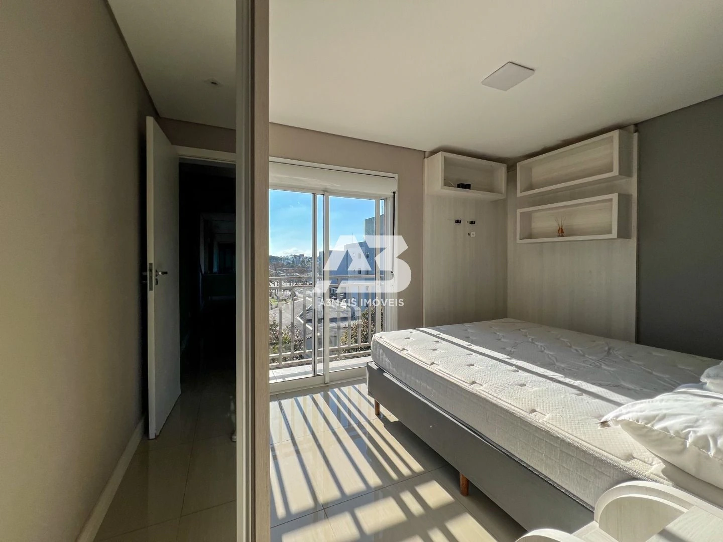 Furnished apartment, 64 m², with a washing machine — photo 12