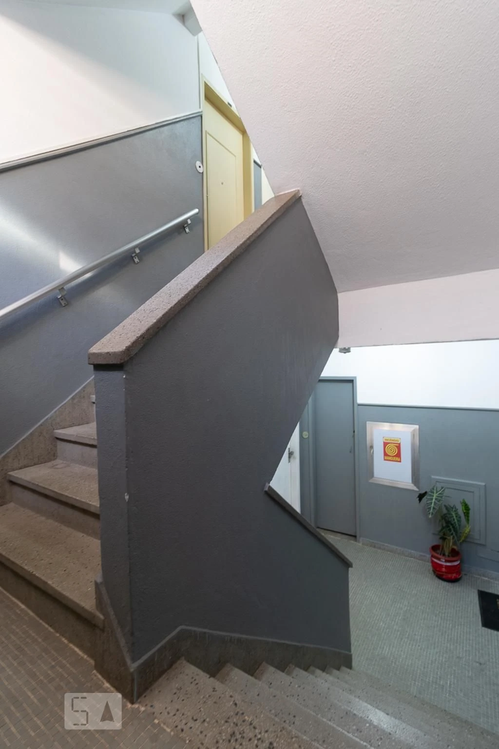 1 quarto e piso de madeira ou laminado: apartamento de 60 m² — photo 25