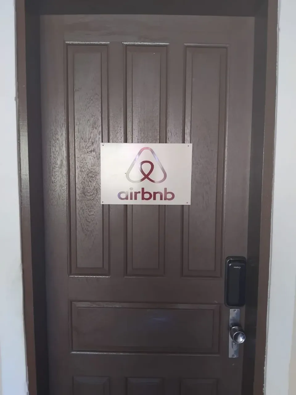 Furnished 1-bedroom apartment with 1 parking spot — photo 3