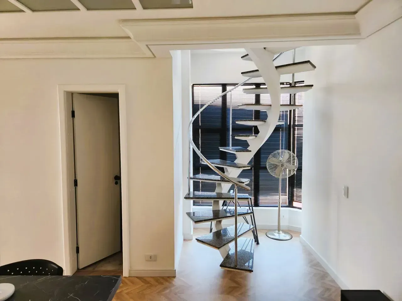 Furnished apartment, 84 m², with a walk-in closet — photo 21