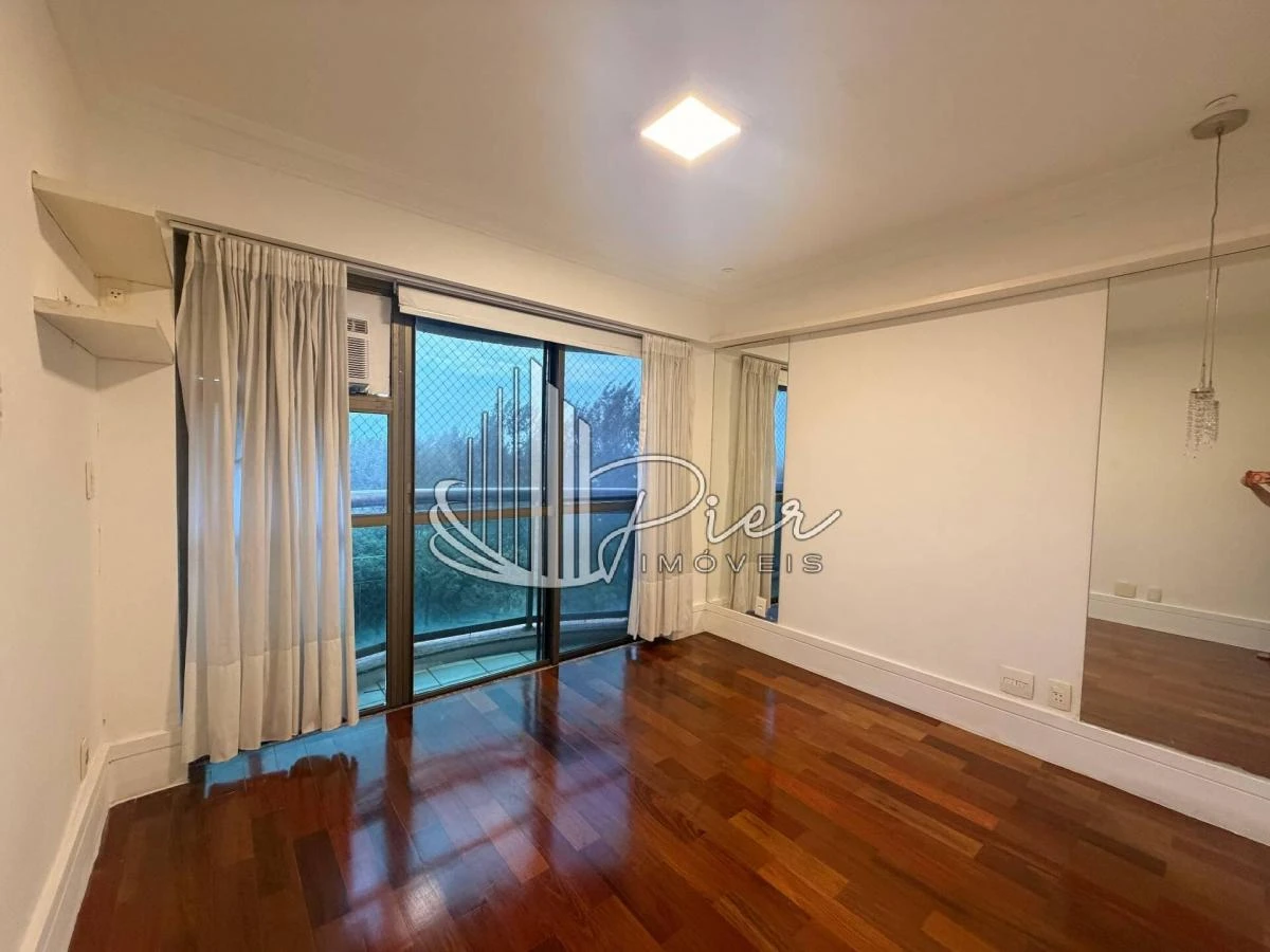 4 quartos e janelas do piso ao teto: apartamento de 174 m² — photo 21