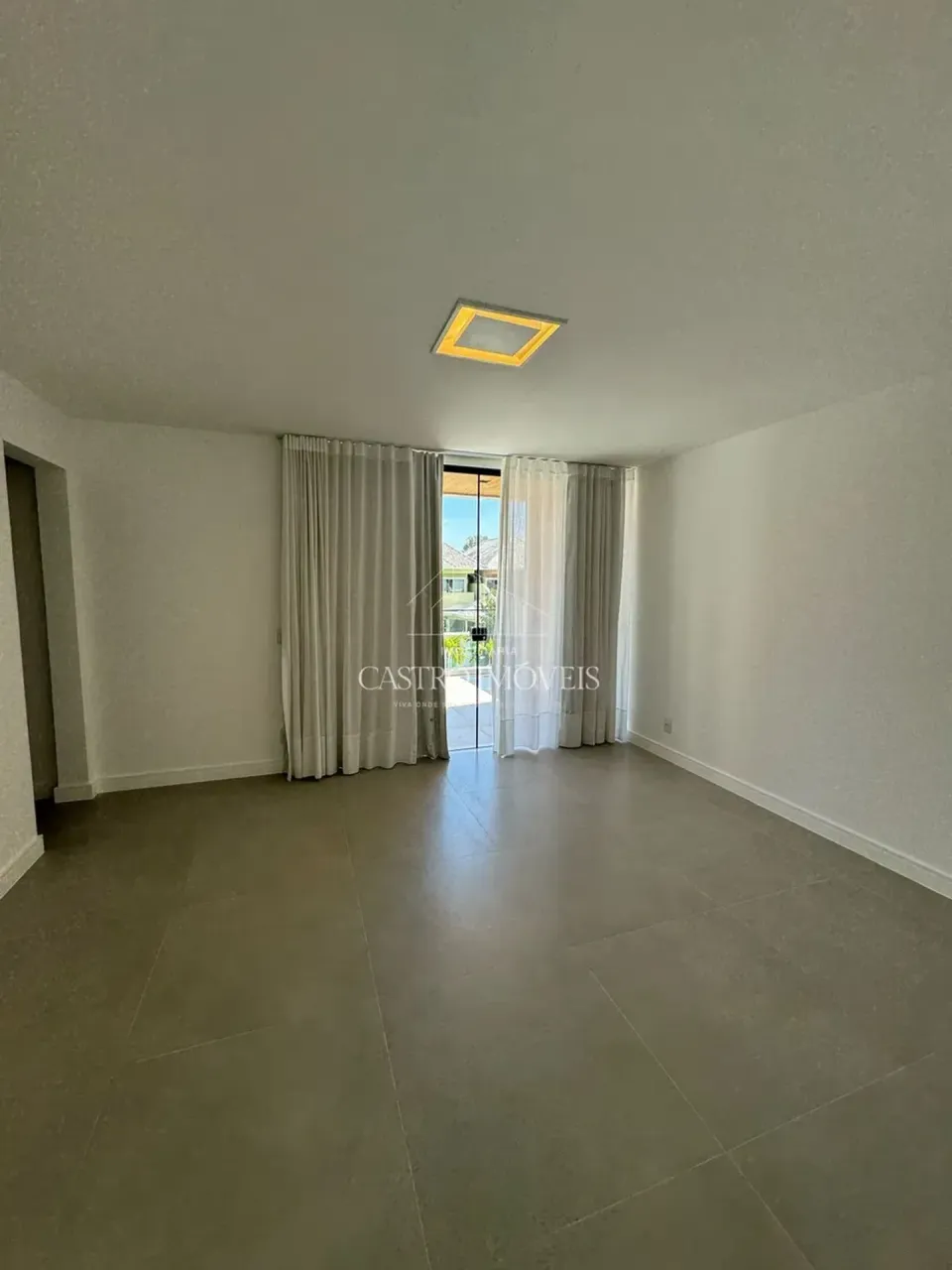 Apartment with 4 bedrooms and 4 bathrooms, 350 m² — photo 13
