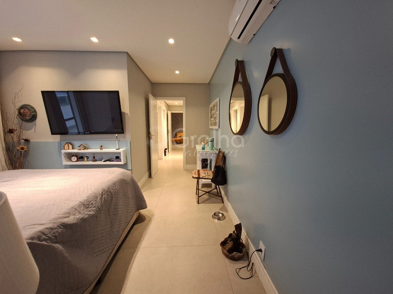 Floor-to-ceiling windows in a 3-bedroom apartment, 257 m² — photo 15