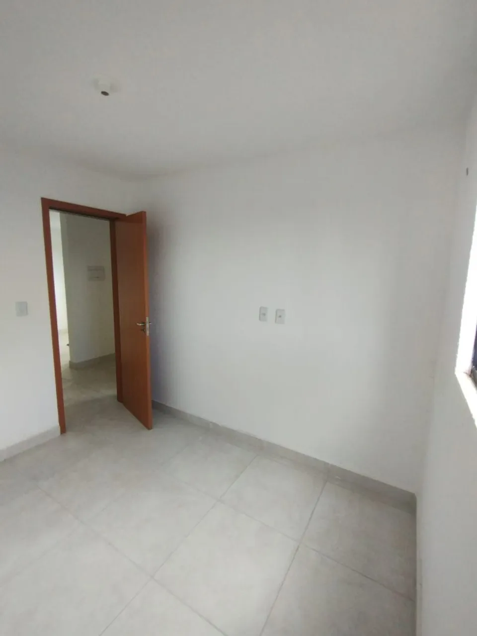 Квартира: 2 спальни, 56 м²