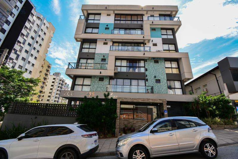 1-bedroom apartment with open-plan kitchen at 35 m² — photo 4
