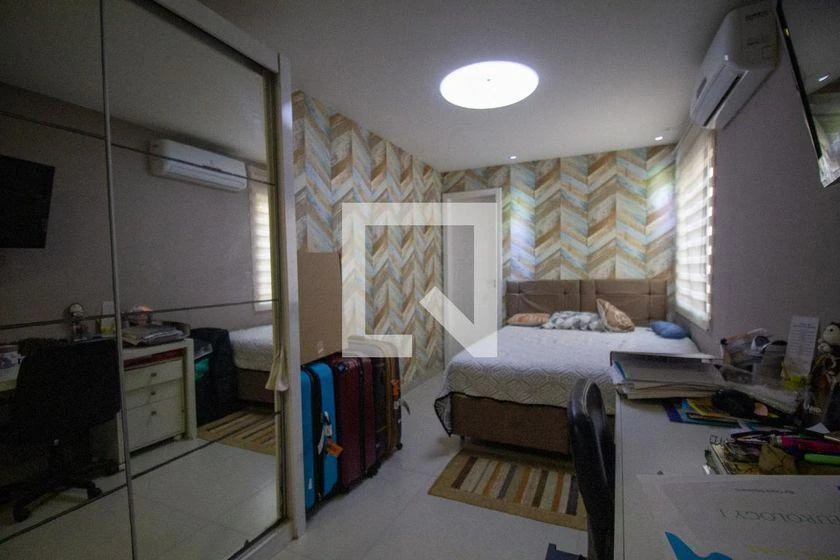 400 m² apartment with 3 en-suite bedrooms and open kitchen — photo 48