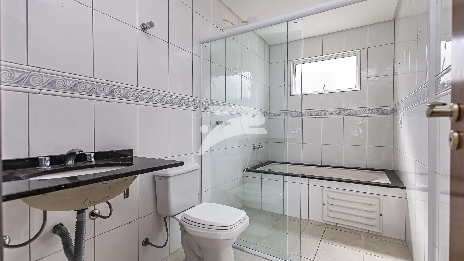 House, 148 m², with a bathtub — photo 20