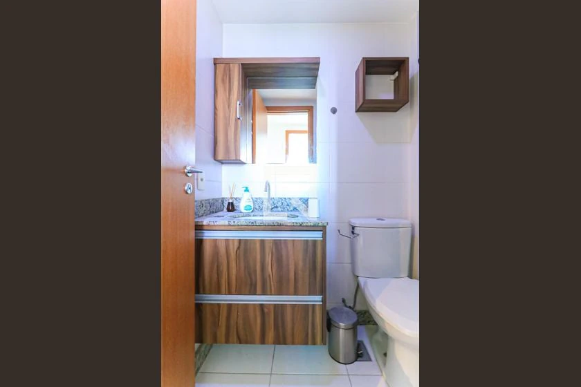 Rental apartment with 2 bedrooms and a balcony — photo 5