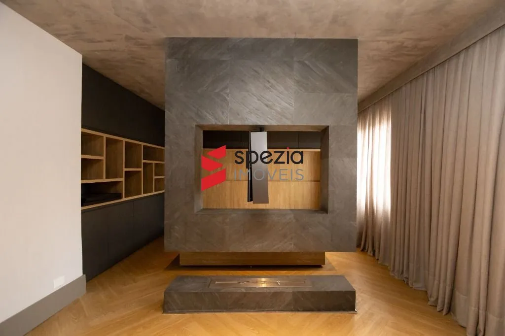 332 m² apartment with 2 bedrooms and 5 bathrooms — photo 20