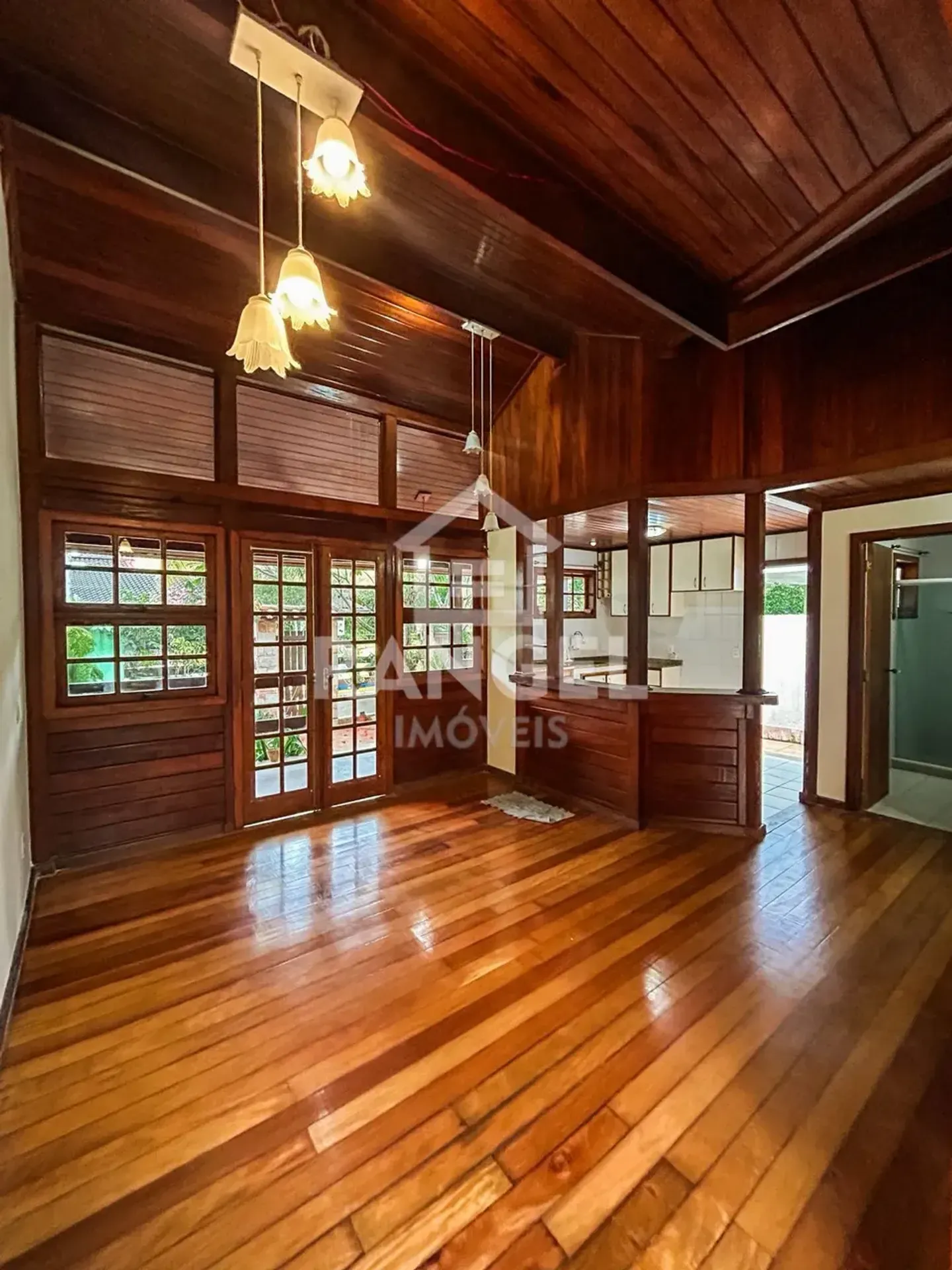 Casa, 200 m², com máquina de lavar