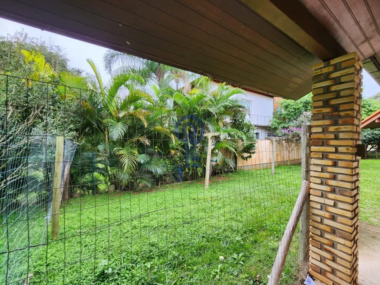 Condo house with 4 bedrooms and a private garden — photo 49
