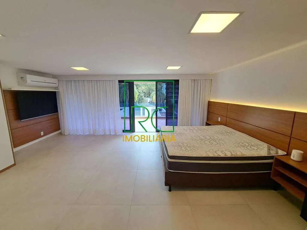 Condo house with 4 en-suite bedrooms and private garden — photo 8