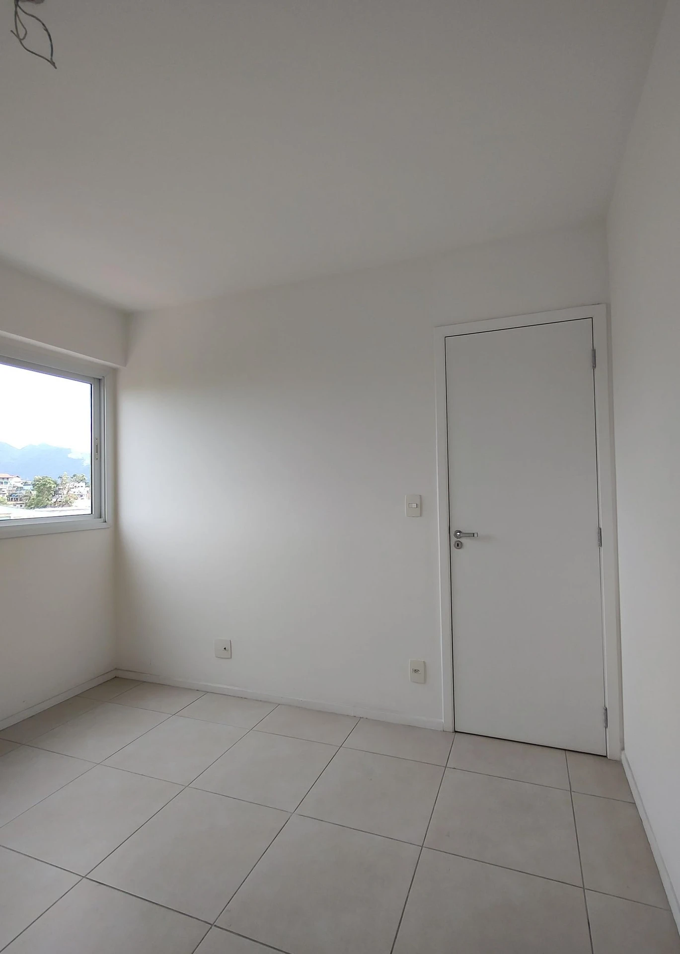 Apartamento sem mobília com 2 quartos e varanda — photo 55