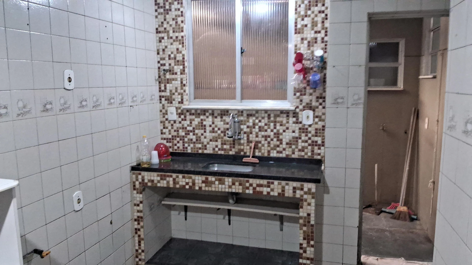 Квартира в оренду з 2 спальнями та 1 ванною — photo 17