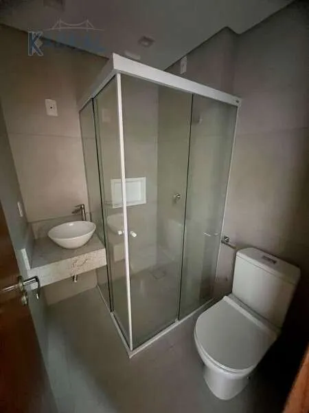 30 m² studio with balcony sink and built-in grill — photo 15
