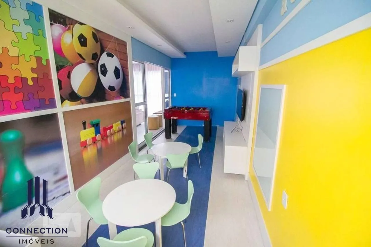 2-bedroom apartment with a washing machine in Curitiba — photo 19