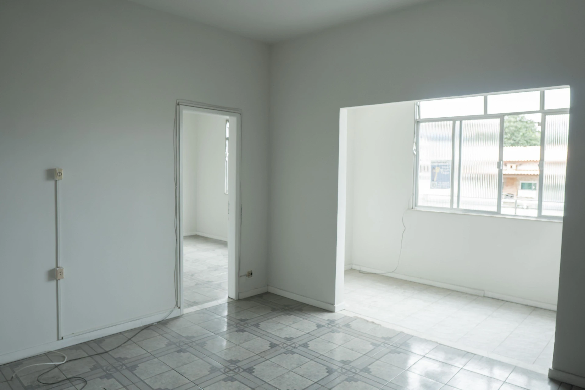 3-bedroom apartment, 1 with its own bathroom, 120 m² — photo 32