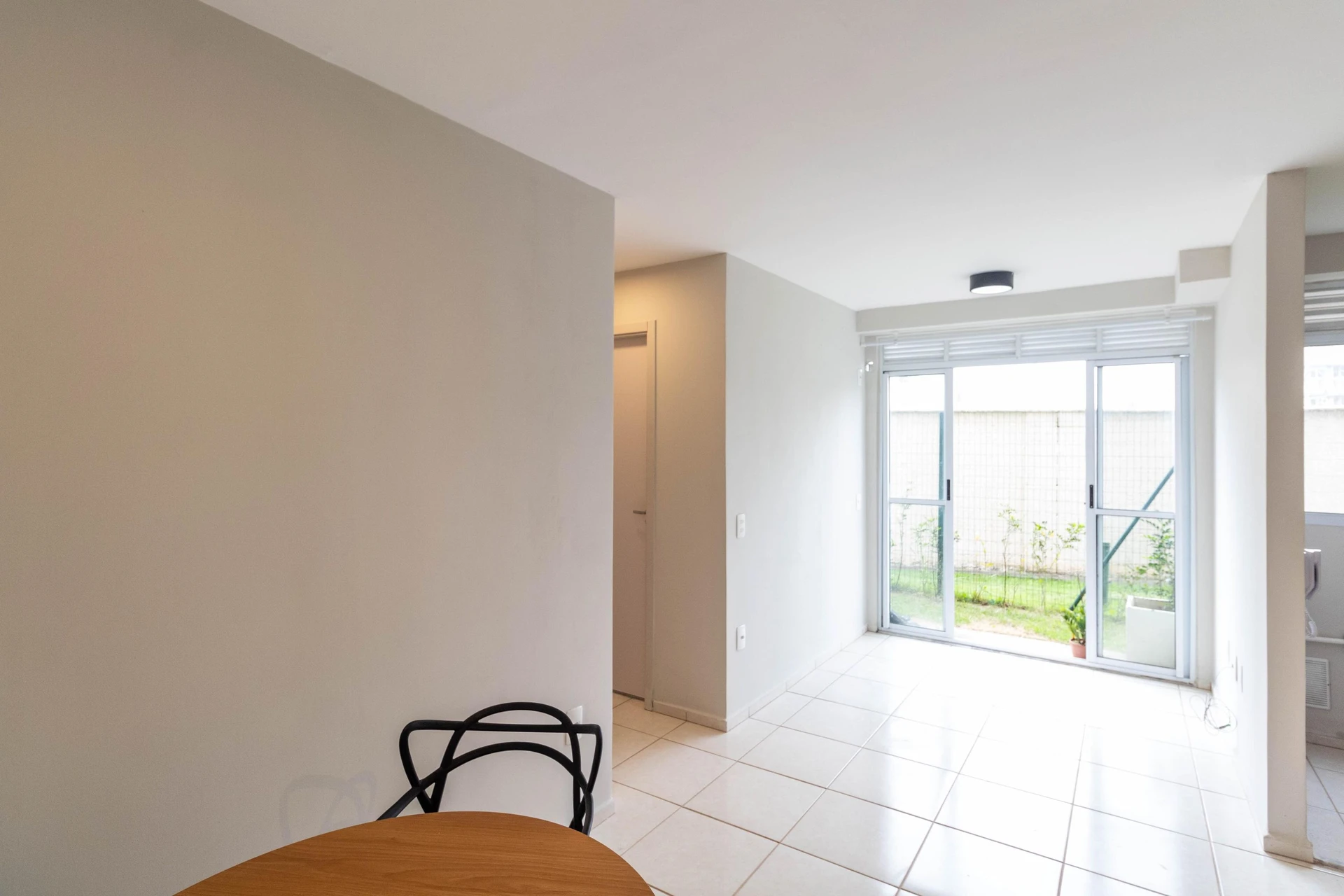 Apartamento mobiliado em condomínio com academia — photo 3