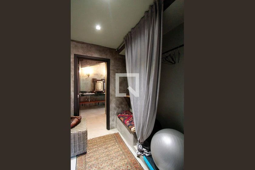 Casa mobiliada com 4 suítes e 560 m² — photo 50