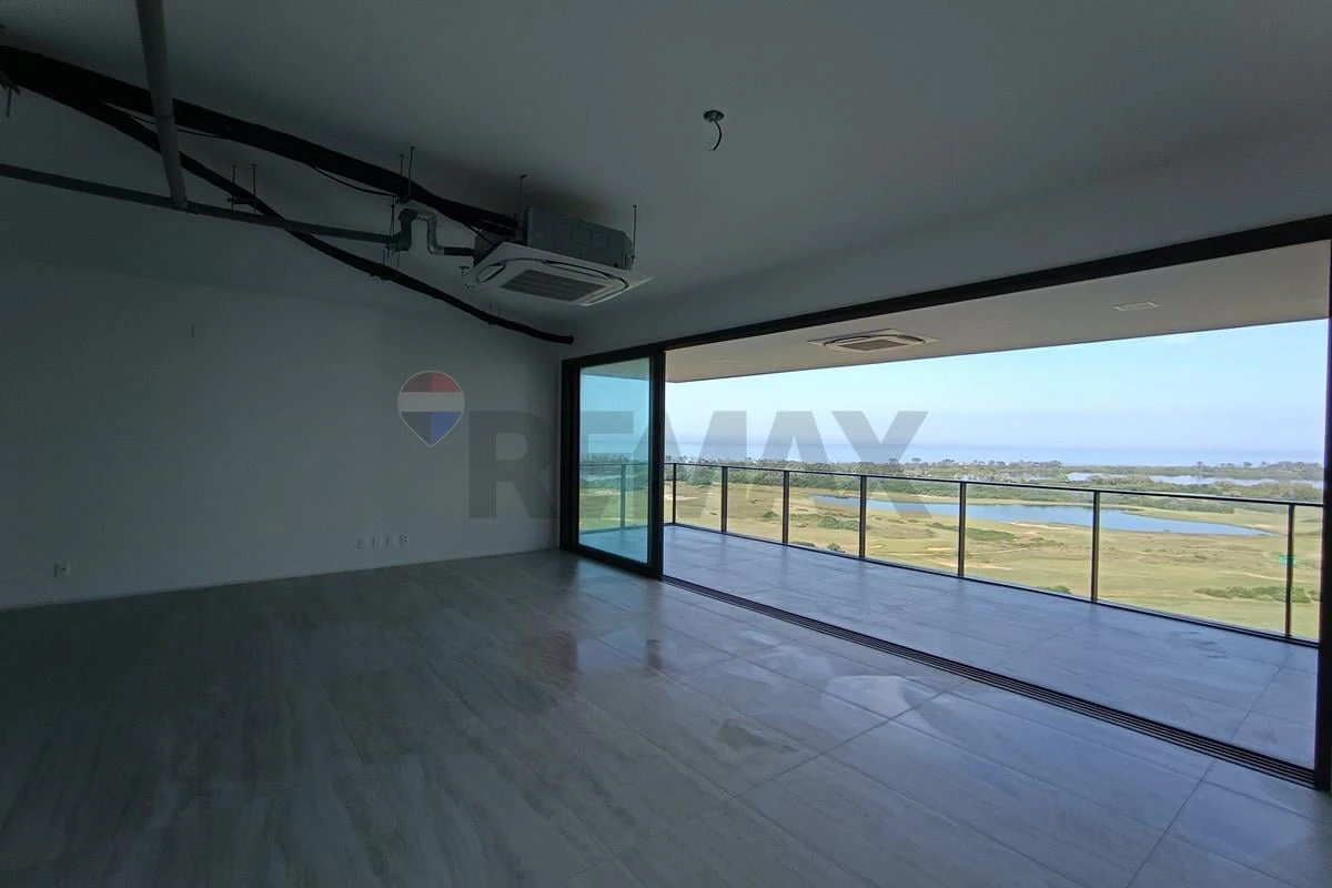 Apartamento 216 m² com 4 suítes e 4 vagas — photo 19