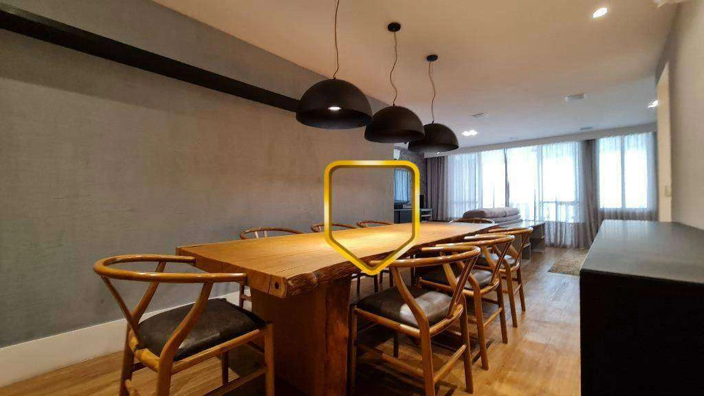 Furnished apartment with 3 en-suite bedrooms and 147 m² — photo 2
