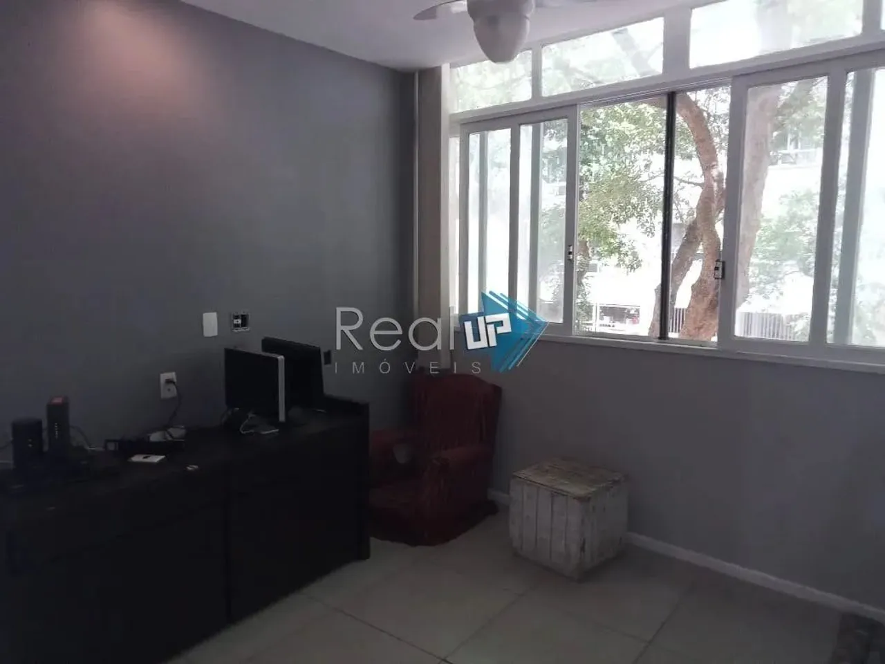 Apartamento com 4 quartos e varanda — photo 14