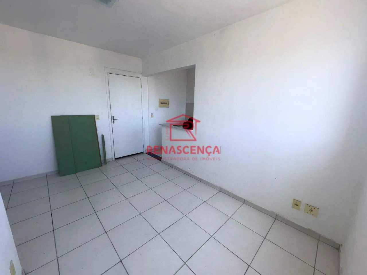 Unfurnished apartment with 2 bedrooms and pool — photo 6