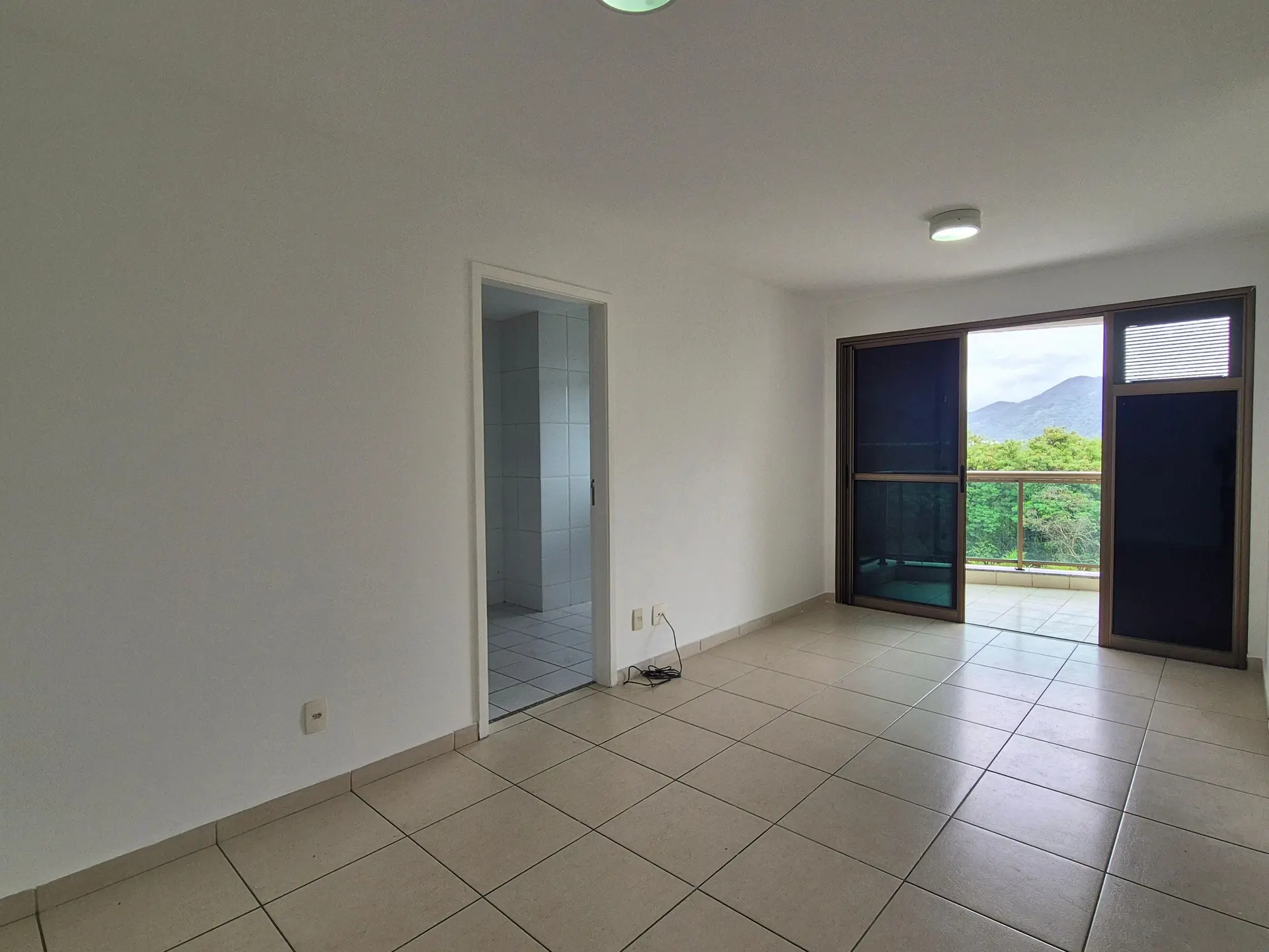 2-bedroom apartment with a home office — photo 3